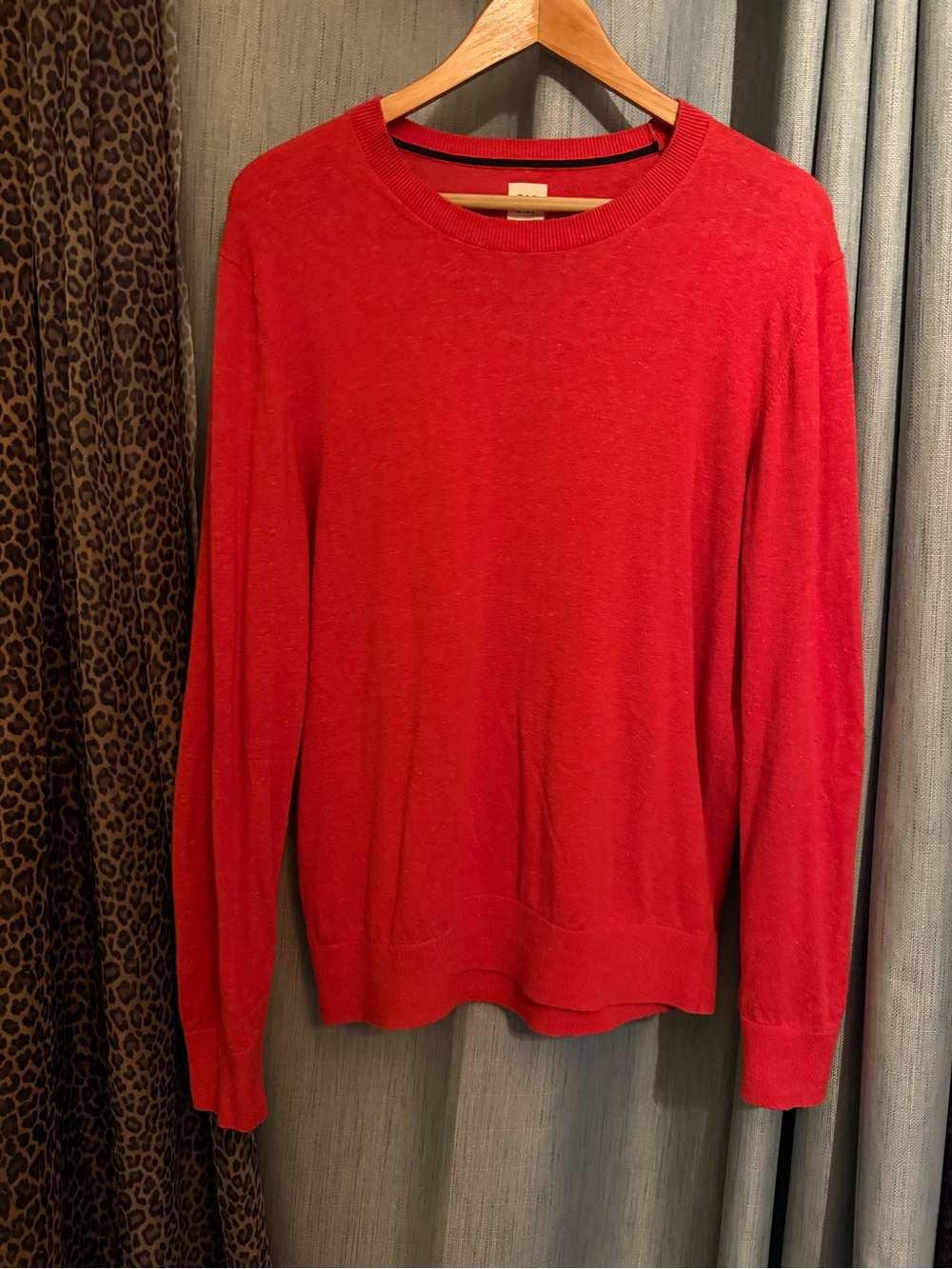 GAP Men's Bright Red Crewneck Sweater